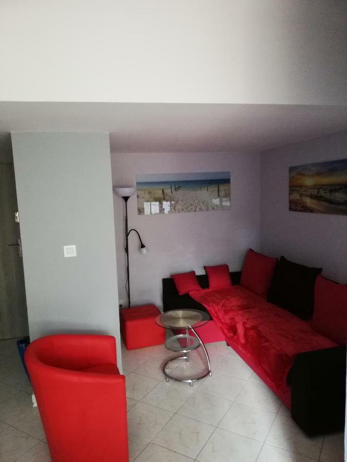 Apartament 302 Kiky Apartament *